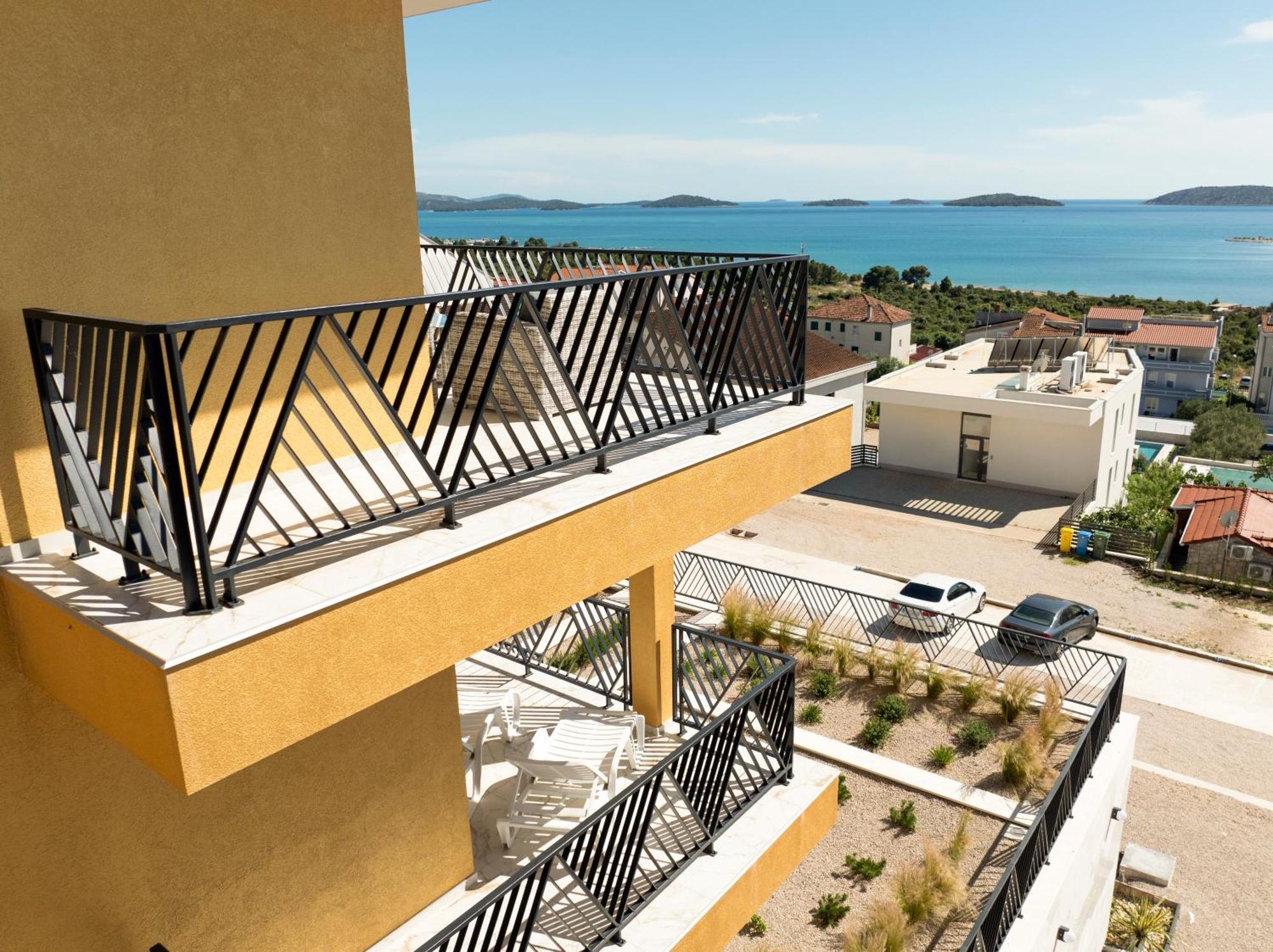 Mediterana Art Deco Resort (Adults Only) Šibenik Esterno foto